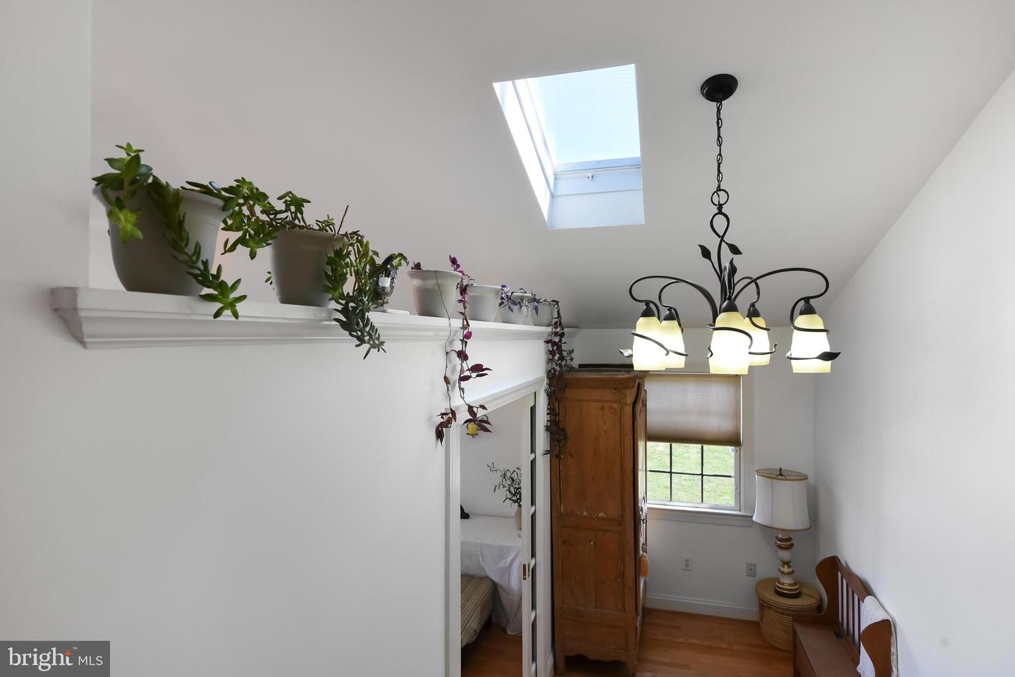 17029 HAMILTON STATION RD, HAMILTON, Virginia 20158, 3 Bedrooms Bedrooms, ,4 BathroomsBathrooms,Residential,For sale,17029 HAMILTON STATION RD,VALO2089620 MLS # VALO2089620