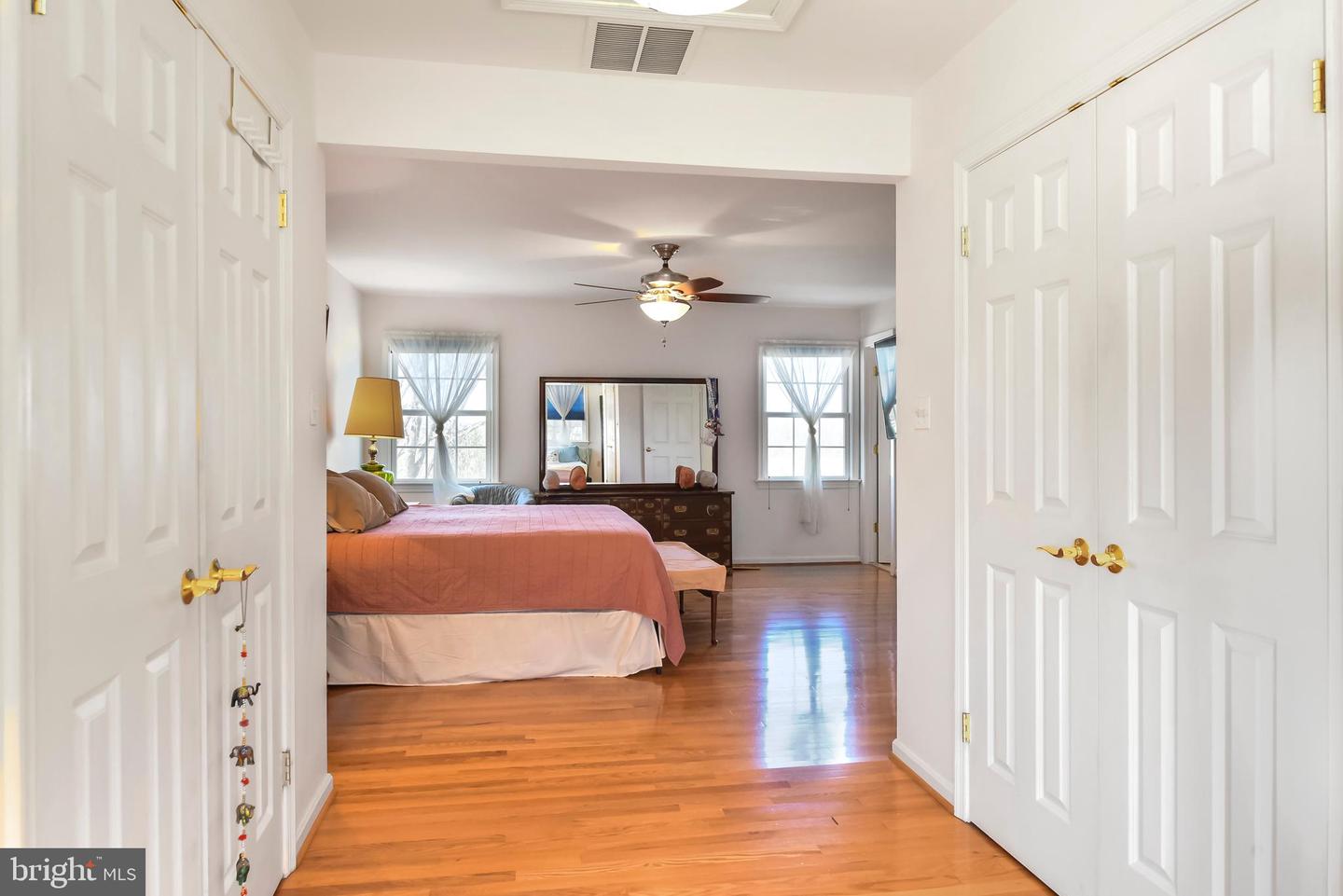 17029 HAMILTON STATION RD, HAMILTON, Virginia 20158, 3 Bedrooms Bedrooms, ,4 BathroomsBathrooms,Residential,For sale,17029 HAMILTON STATION RD,VALO2089620 MLS # VALO2089620