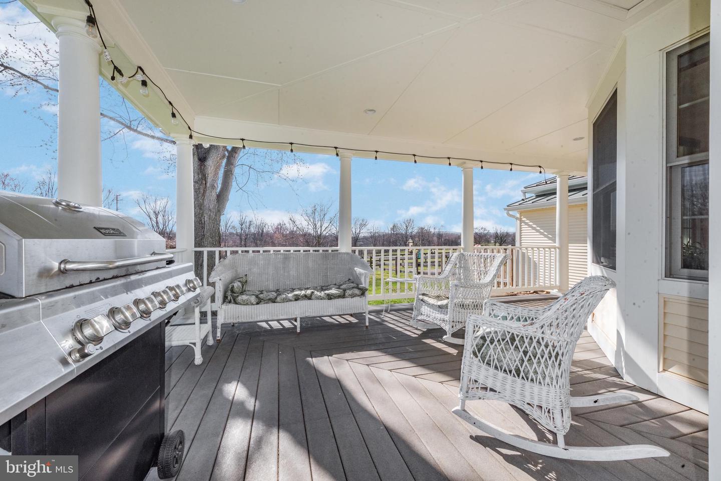 17029 HAMILTON STATION RD, HAMILTON, Virginia 20158, 3 Bedrooms Bedrooms, ,4 BathroomsBathrooms,Residential,For sale,17029 HAMILTON STATION RD,VALO2089620 MLS # VALO2089620