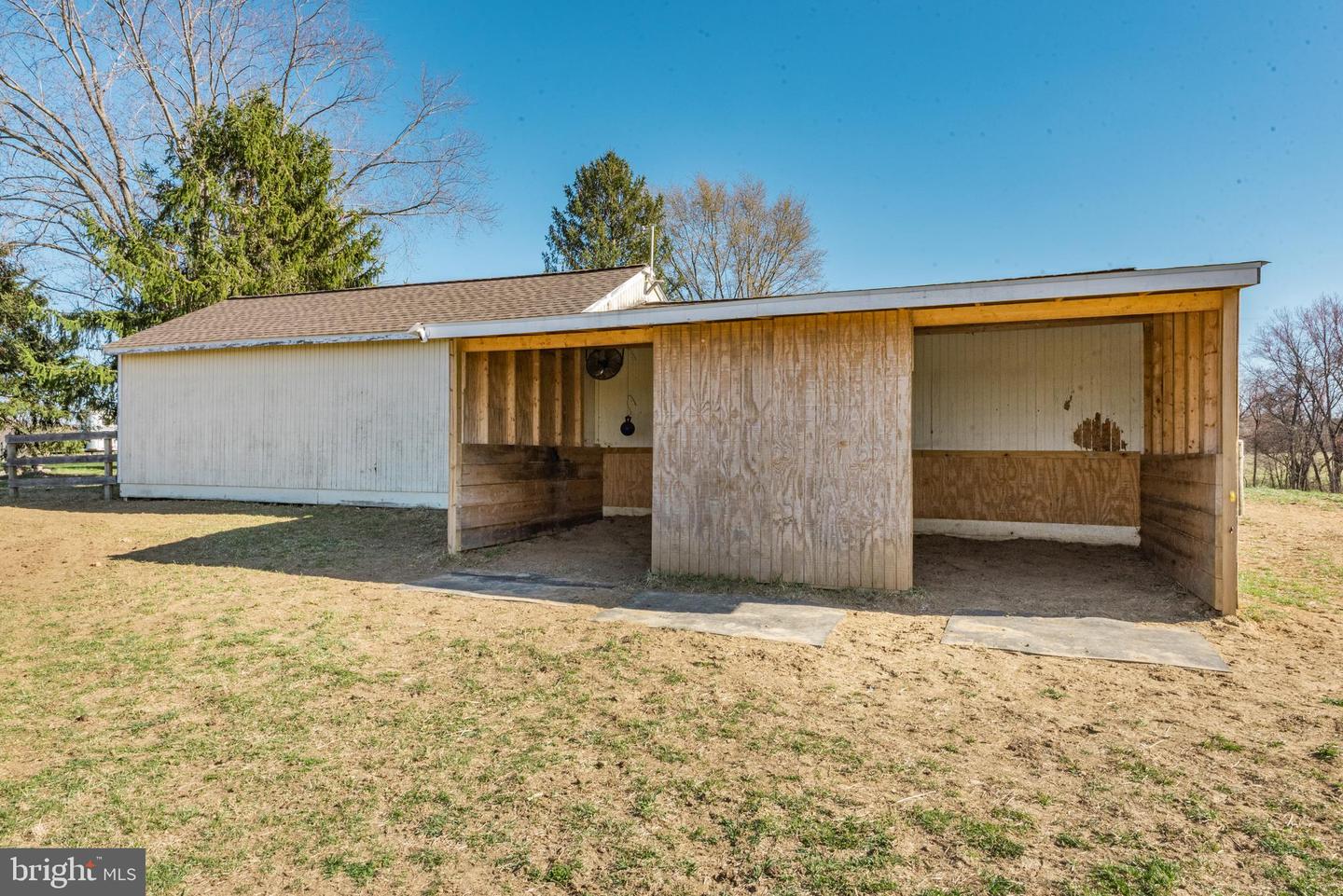 17029 HAMILTON STATION RD, HAMILTON, Virginia 20158, 3 Bedrooms Bedrooms, ,4 BathroomsBathrooms,Residential,For sale,17029 HAMILTON STATION RD,VALO2089620 MLS # VALO2089620