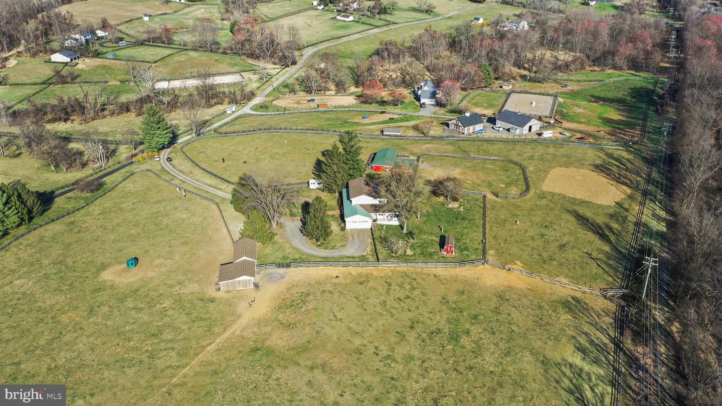 17029 HAMILTON STATION RD, HAMILTON, Virginia 20158, 3 Bedrooms Bedrooms, ,4 BathroomsBathrooms,Residential,For sale,17029 HAMILTON STATION RD,VALO2089620 MLS # VALO2089620