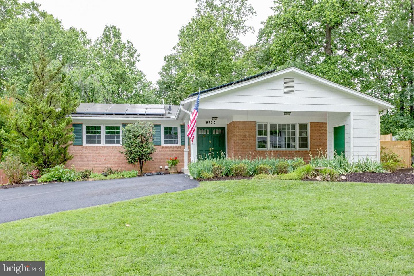 6700 HUNTSMAN BLVD, SPRINGFIELD, Virginia 22152, 4 Bedrooms Bedrooms, ,3 BathroomsBathrooms,Residential,For sale,6700 HUNTSMAN BLVD,VAFX2224760 MLS # VAFX2224760