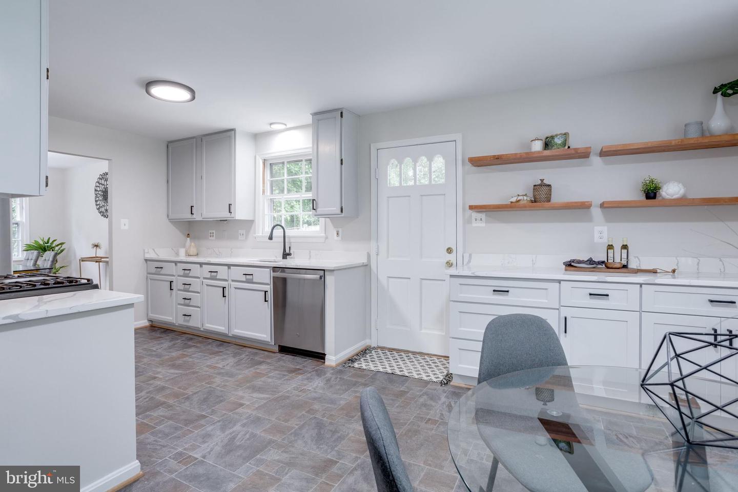 6700 HUNTSMAN BLVD, SPRINGFIELD, Virginia 22152, 4 Bedrooms Bedrooms, ,3 BathroomsBathrooms,Residential,For sale,6700 HUNTSMAN BLVD,VAFX2224760 MLS # VAFX2224760
