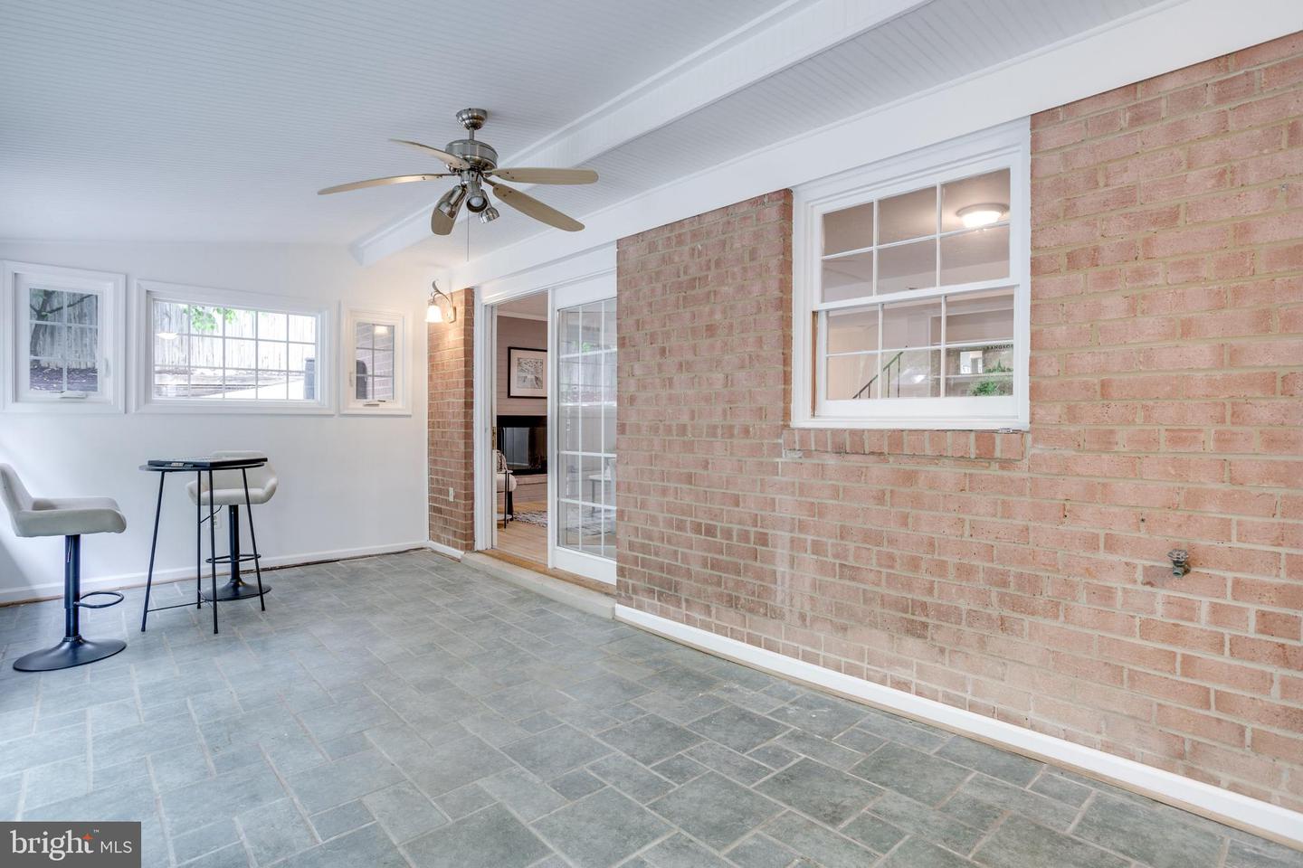 6700 HUNTSMAN BLVD, SPRINGFIELD, Virginia 22152, 4 Bedrooms Bedrooms, ,3 BathroomsBathrooms,Residential,For sale,6700 HUNTSMAN BLVD,VAFX2224760 MLS # VAFX2224760