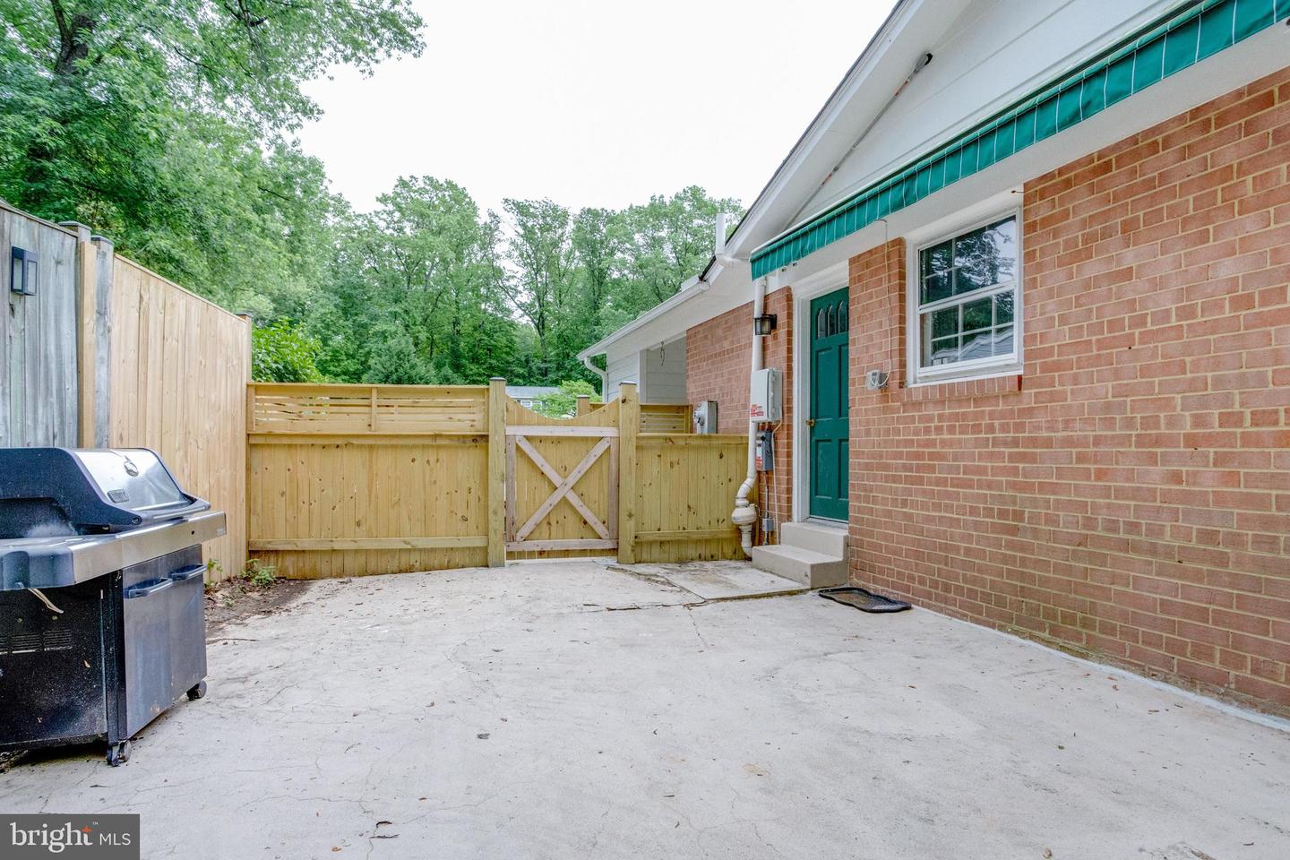 6700 HUNTSMAN BLVD, SPRINGFIELD, Virginia 22152, 4 Bedrooms Bedrooms, ,3 BathroomsBathrooms,Residential,For sale,6700 HUNTSMAN BLVD,VAFX2224760 MLS # VAFX2224760