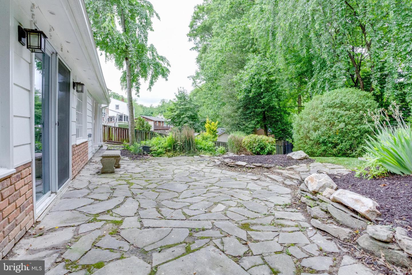 6700 HUNTSMAN BLVD, SPRINGFIELD, Virginia 22152, 4 Bedrooms Bedrooms, ,3 BathroomsBathrooms,Residential,For sale,6700 HUNTSMAN BLVD,VAFX2224760 MLS # VAFX2224760