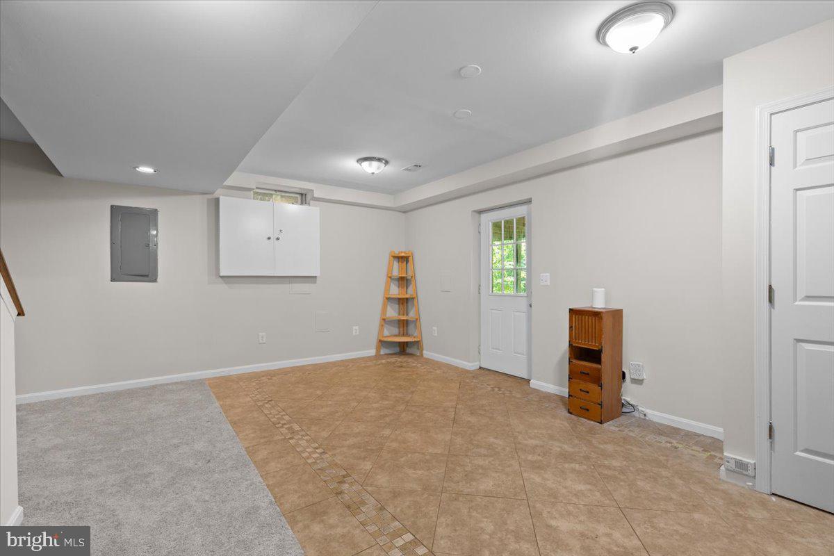 38577 GOOSE CREEK LN, LEESBURG, Virginia 20175, 4 Bedrooms Bedrooms, ,3 BathroomsBathrooms,Residential,For sale,38577 GOOSE CREEK LN,VALO2090706 MLS # VALO2090706