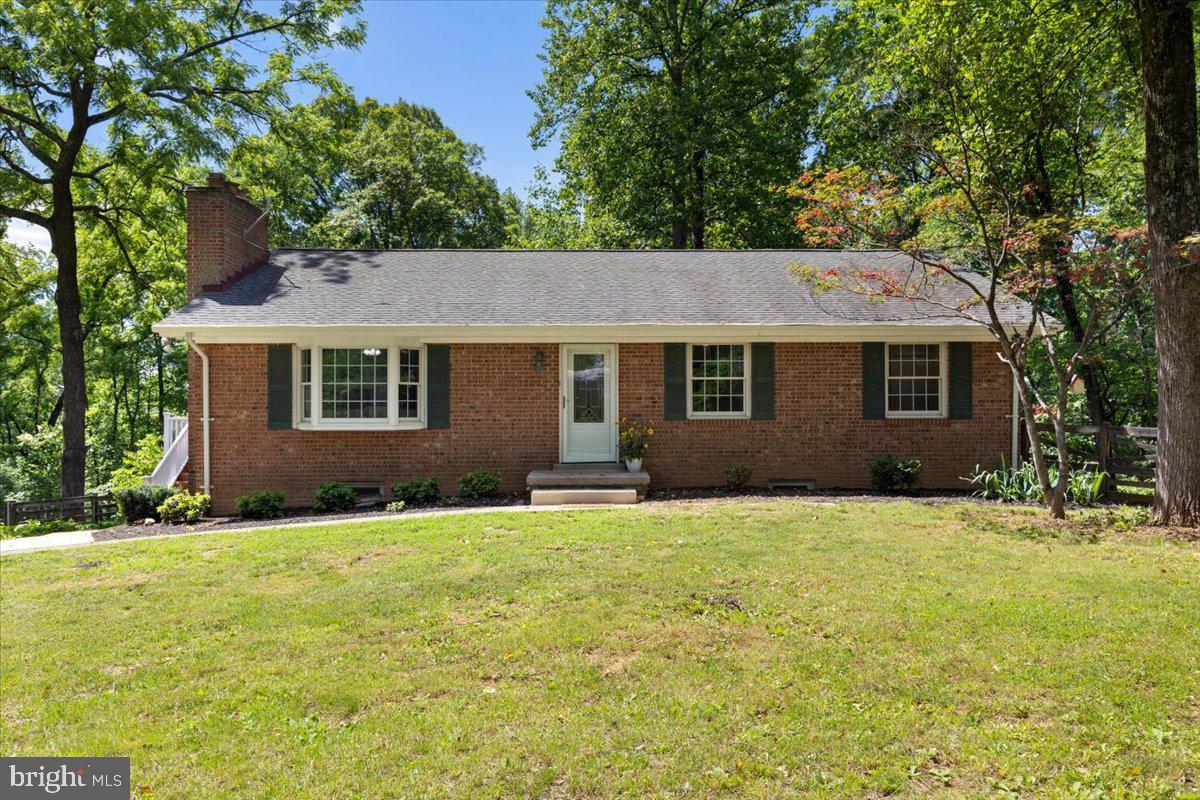 38577 GOOSE CREEK LN, LEESBURG, Virginia 20175, 4 Bedrooms Bedrooms, ,3 BathroomsBathrooms,Residential,For sale,38577 GOOSE CREEK LN,VALO2090706 MLS # VALO2090706