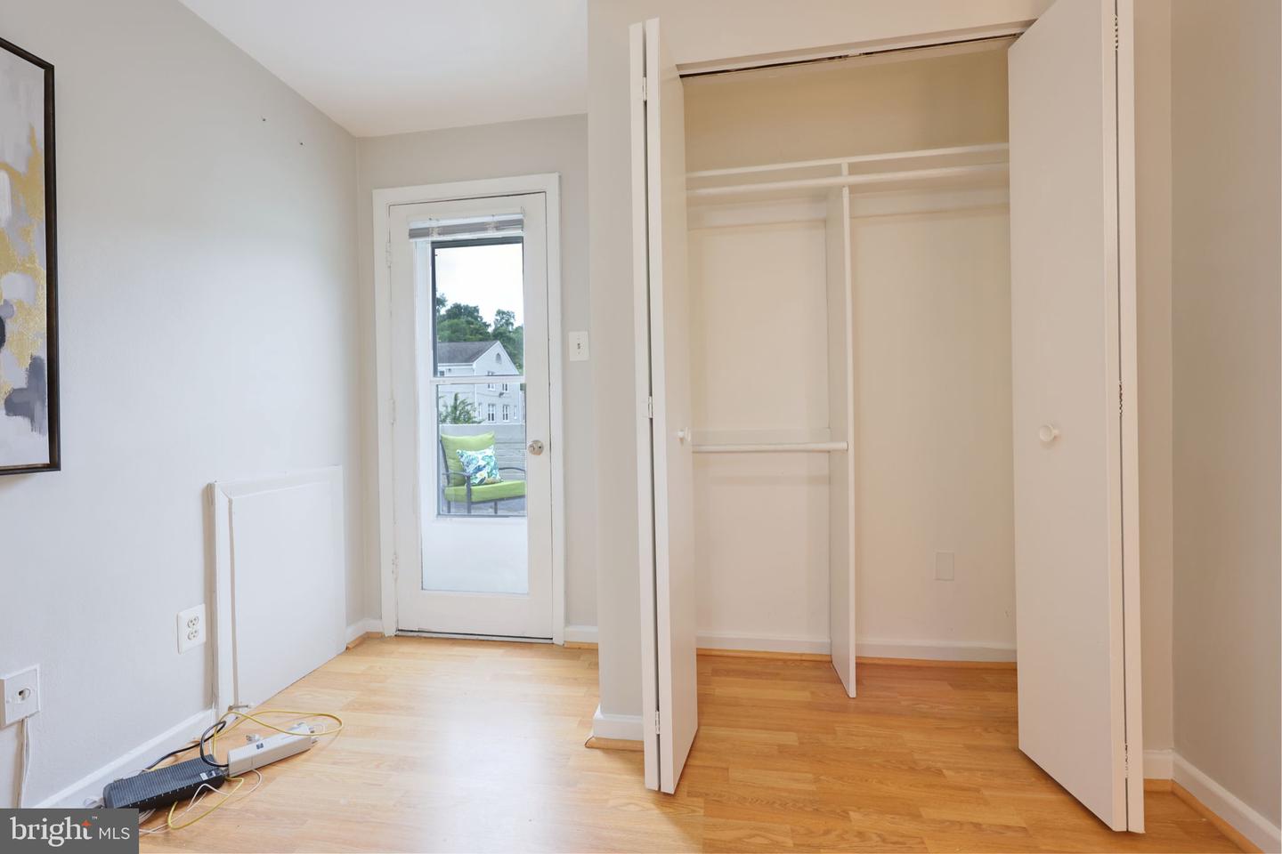 816 S ARLINGTON MILL DR #5-303, ARLINGTON, Virginia 22204, 1 Bedroom Bedrooms, ,1 BathroomBathrooms,Residential,For sale,816 S ARLINGTON MILL DR #5-303,VAAR2054574 MLS # VAAR2054574