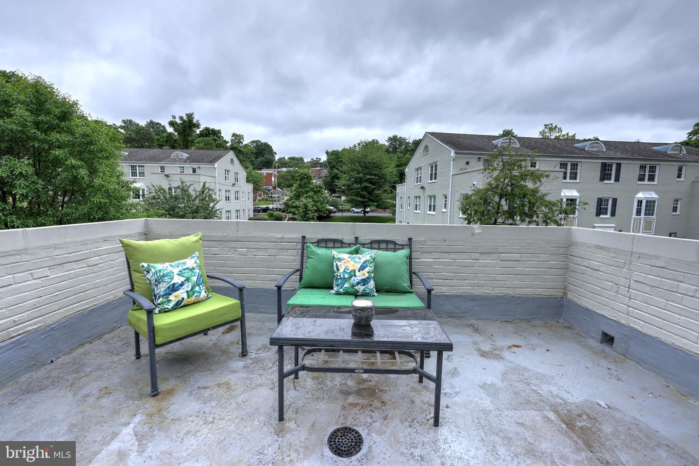816 S ARLINGTON MILL DR #5-303, ARLINGTON, Virginia 22204, 1 Bedroom Bedrooms, ,1 BathroomBathrooms,Residential,For sale,816 S ARLINGTON MILL DR #5-303,VAAR2054574 MLS # VAAR2054574