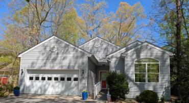104 BIRCH CT, LOCUST GROVE, Virginia 22508, 3 Bedrooms Bedrooms, ,2 BathroomsBathrooms,Residential,For sale,104 BIRCH CT,VAOR2009150 MLS # VAOR2009150