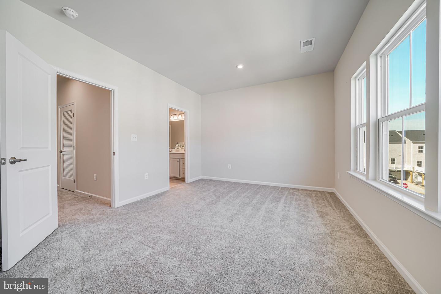 4724 TORREY LN, FREDERICKSBURG, Virginia 22408, 3 Bedrooms Bedrooms, ,3 BathroomsBathrooms,Residential,For sale,4724 TORREY LN,VASP2031550 MLS # VASP2031550