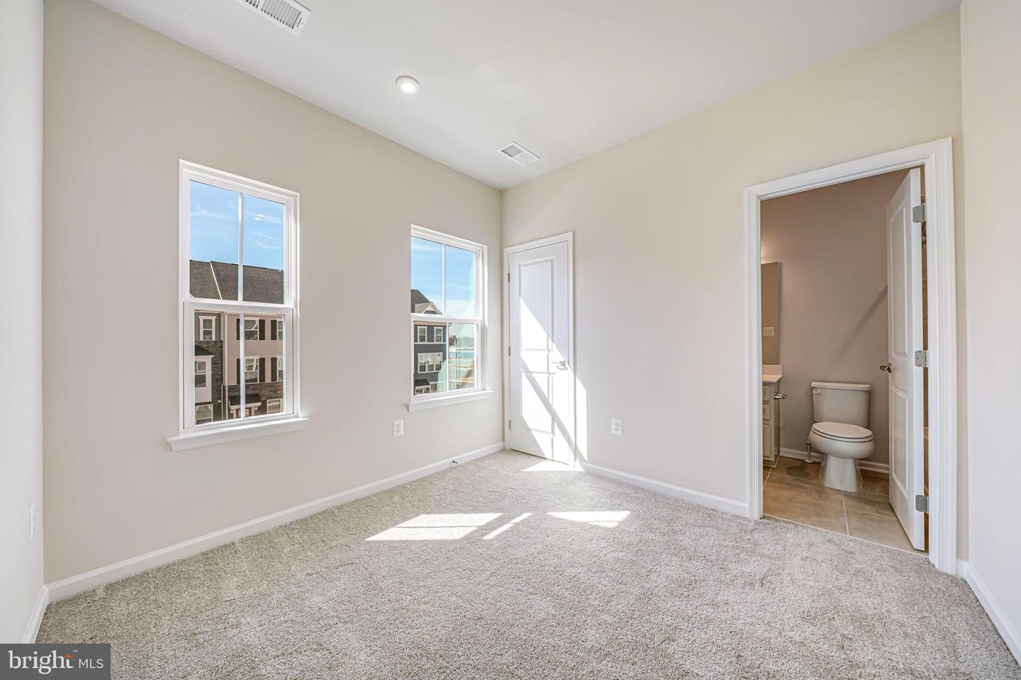 4724 TORREY LN, FREDERICKSBURG, Virginia 22408, 3 Bedrooms Bedrooms, ,3 BathroomsBathrooms,Residential,For sale,4724 TORREY LN,VASP2031550 MLS # VASP2031550