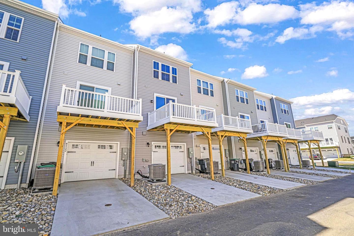 4724 TORREY LN, FREDERICKSBURG, Virginia 22408, 3 Bedrooms Bedrooms, ,3 BathroomsBathrooms,Residential,For sale,4724 TORREY LN,VASP2031550 MLS # VASP2031550