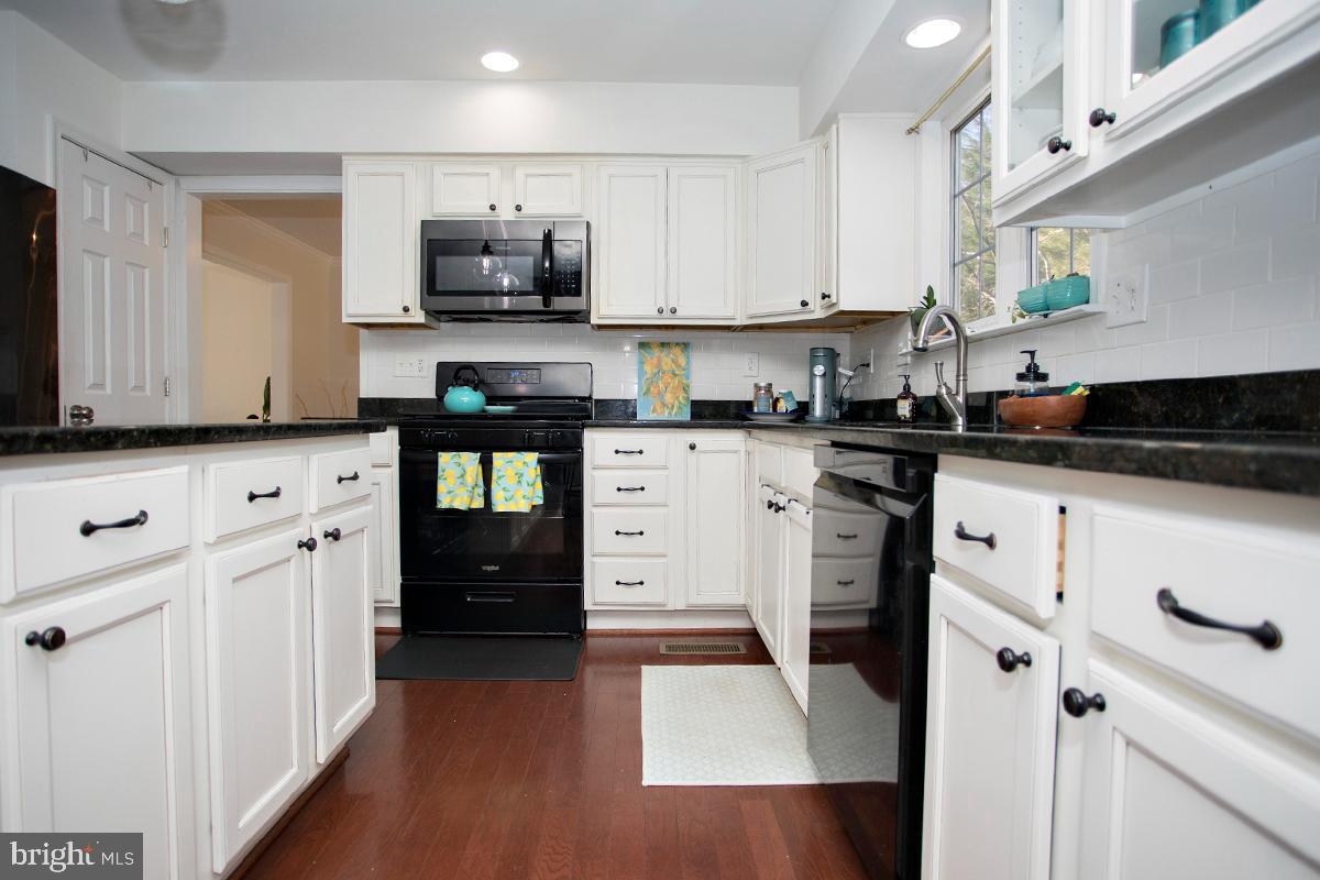 10507 WATFORD LN, FREDERICKSBURG, Virginia 22408, 4 Bedrooms Bedrooms, ,2 BathroomsBathrooms,Residential,For sale,10507 WATFORD LN,VASP2031556 MLS # VASP2031556