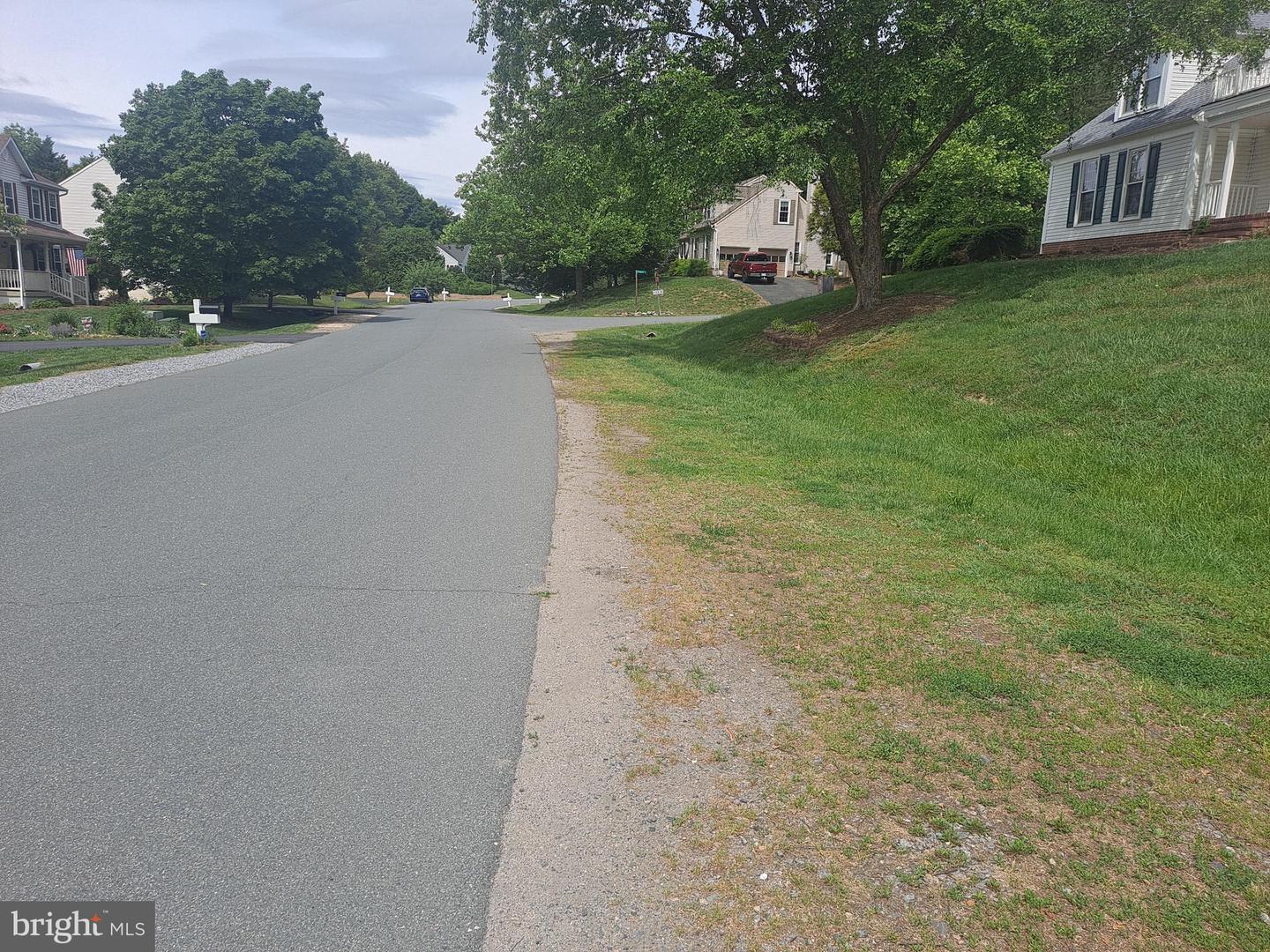 10507 WATFORD LN, FREDERICKSBURG, Virginia 22408, 4 Bedrooms Bedrooms, ,2 BathroomsBathrooms,Residential,For sale,10507 WATFORD LN,VASP2031556 MLS # VASP2031556