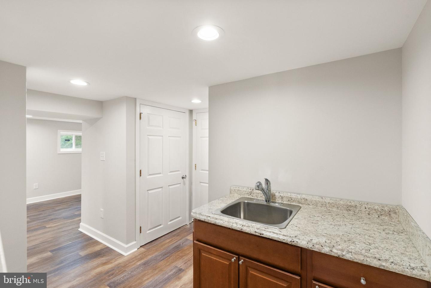 11405 FAIRFAX STATION RD, FAIRFAX STATION, Virginia 22039, 4 Bedrooms Bedrooms, ,3 BathroomsBathrooms,Residential,For sale,11405 FAIRFAX STATION RD,VAFX2229356 MLS # VAFX2229356
