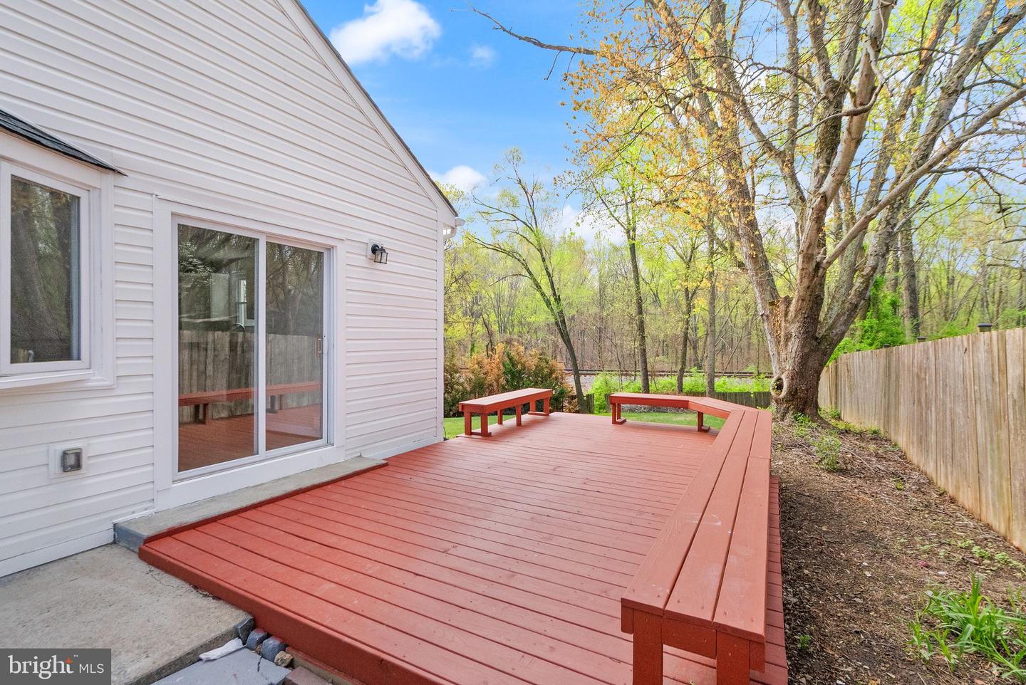 11405 FAIRFAX STATION RD, FAIRFAX STATION, Virginia 22039, 4 Bedrooms Bedrooms, ,3 BathroomsBathrooms,Residential,For sale,11405 FAIRFAX STATION RD,VAFX2229356 MLS # VAFX2229356