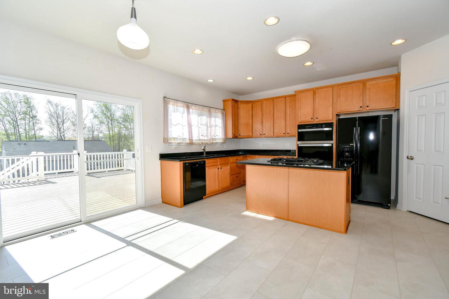 3019 AMERICAN EAGLE BLVD, WOODBRIDGE, Virginia 22191, 5 Bedrooms Bedrooms, ,3 BathroomsBathrooms,Residential,For sale,3019 AMERICAN EAGLE BLVD,VAPW2090220 MLS # VAPW2090220