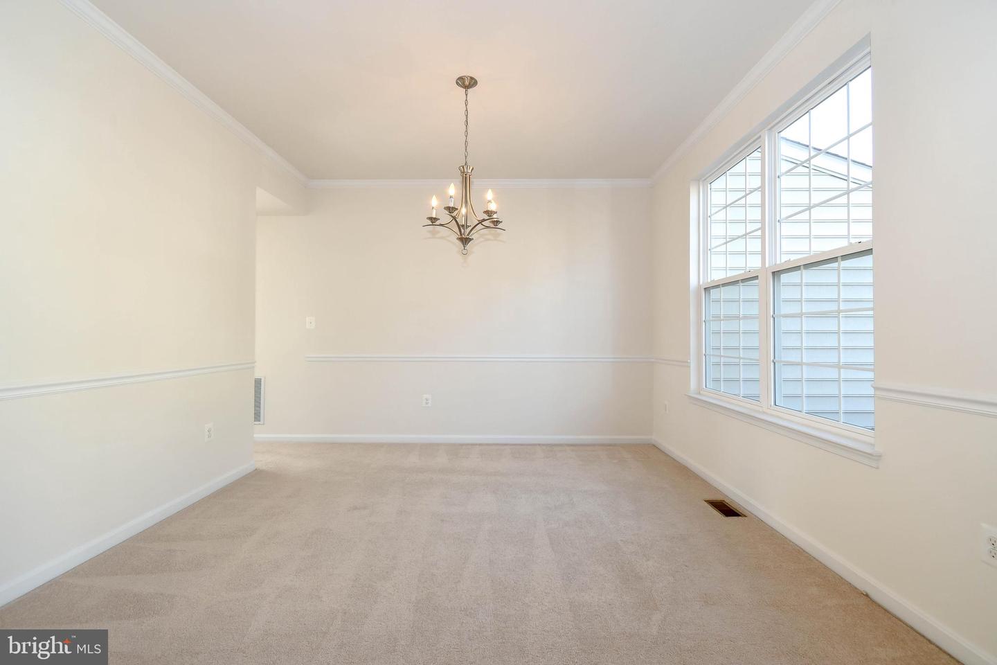 3019 AMERICAN EAGLE BLVD, WOODBRIDGE, Virginia 22191, 5 Bedrooms Bedrooms, ,3 BathroomsBathrooms,Residential,For sale,3019 AMERICAN EAGLE BLVD,VAPW2090220 MLS # VAPW2090220