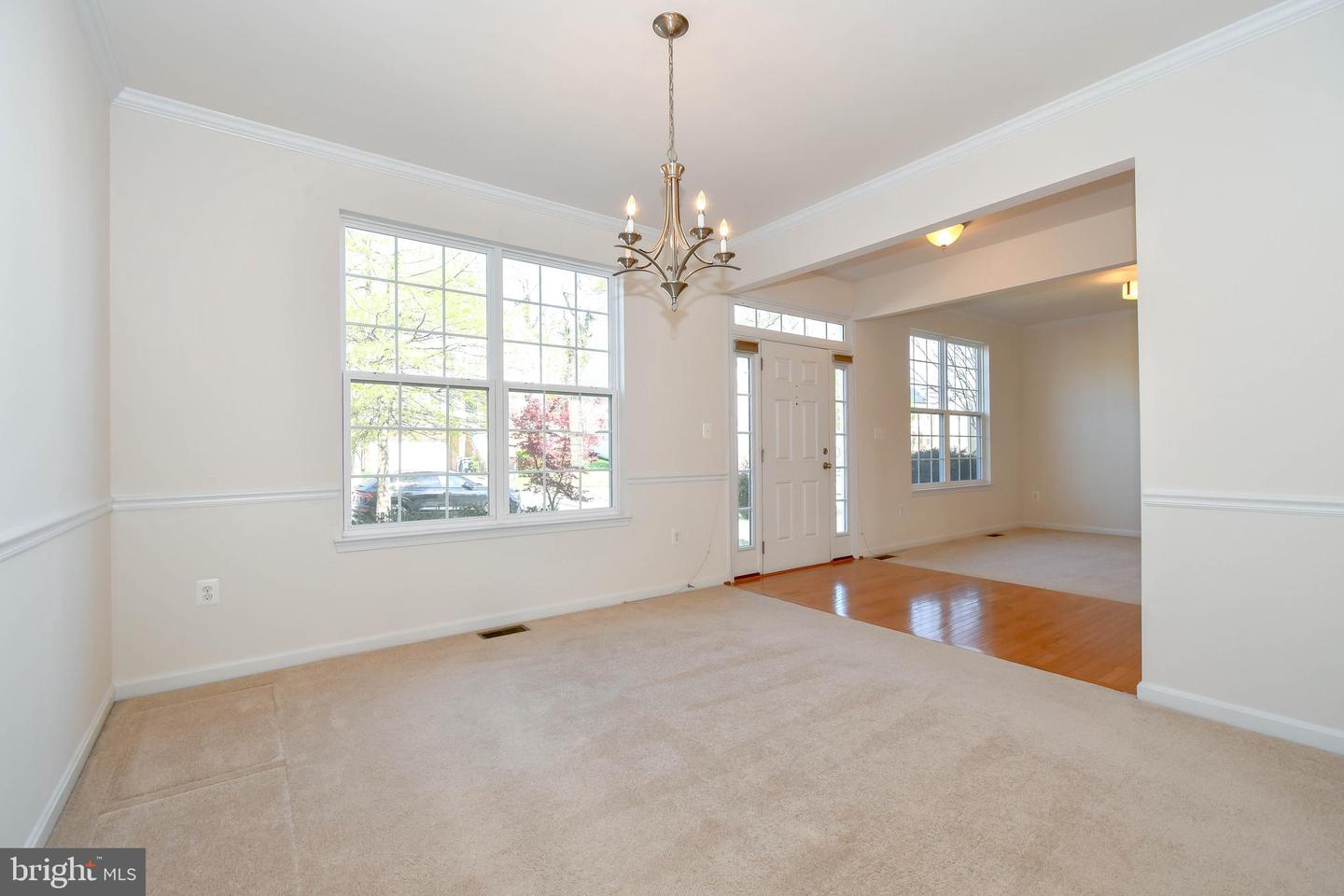 3019 AMERICAN EAGLE BLVD, WOODBRIDGE, Virginia 22191, 5 Bedrooms Bedrooms, ,3 BathroomsBathrooms,Residential,For sale,3019 AMERICAN EAGLE BLVD,VAPW2090220 MLS # VAPW2090220