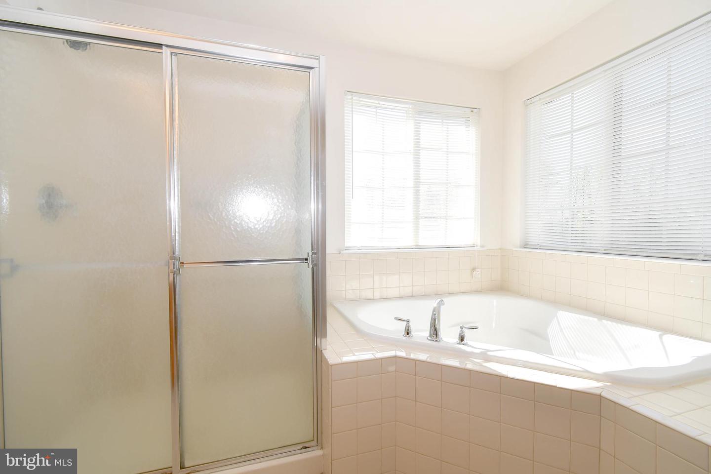 3019 AMERICAN EAGLE BLVD, WOODBRIDGE, Virginia 22191, 5 Bedrooms Bedrooms, ,3 BathroomsBathrooms,Residential,For sale,3019 AMERICAN EAGLE BLVD,VAPW2090220 MLS # VAPW2090220