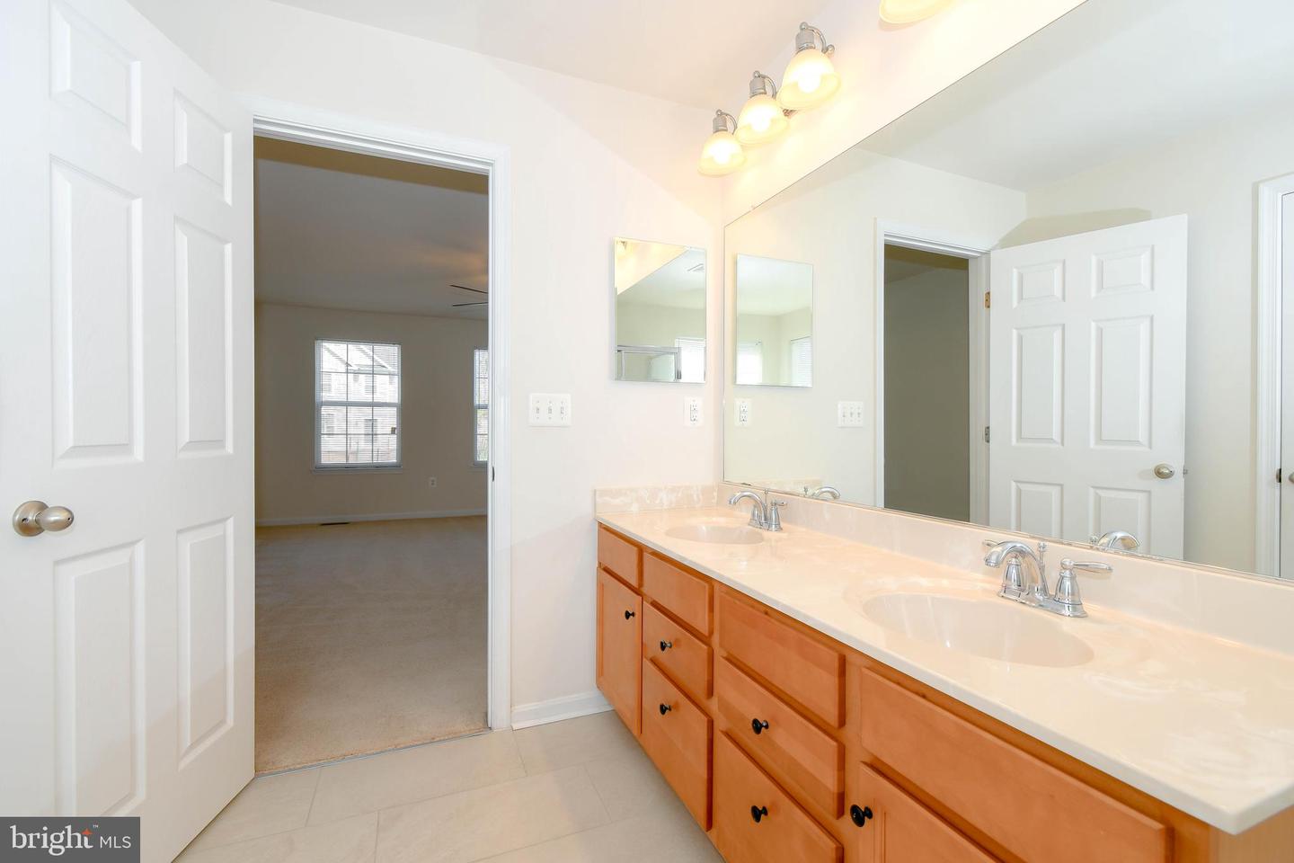 3019 AMERICAN EAGLE BLVD, WOODBRIDGE, Virginia 22191, 5 Bedrooms Bedrooms, ,3 BathroomsBathrooms,Residential,For sale,3019 AMERICAN EAGLE BLVD,VAPW2090220 MLS # VAPW2090220