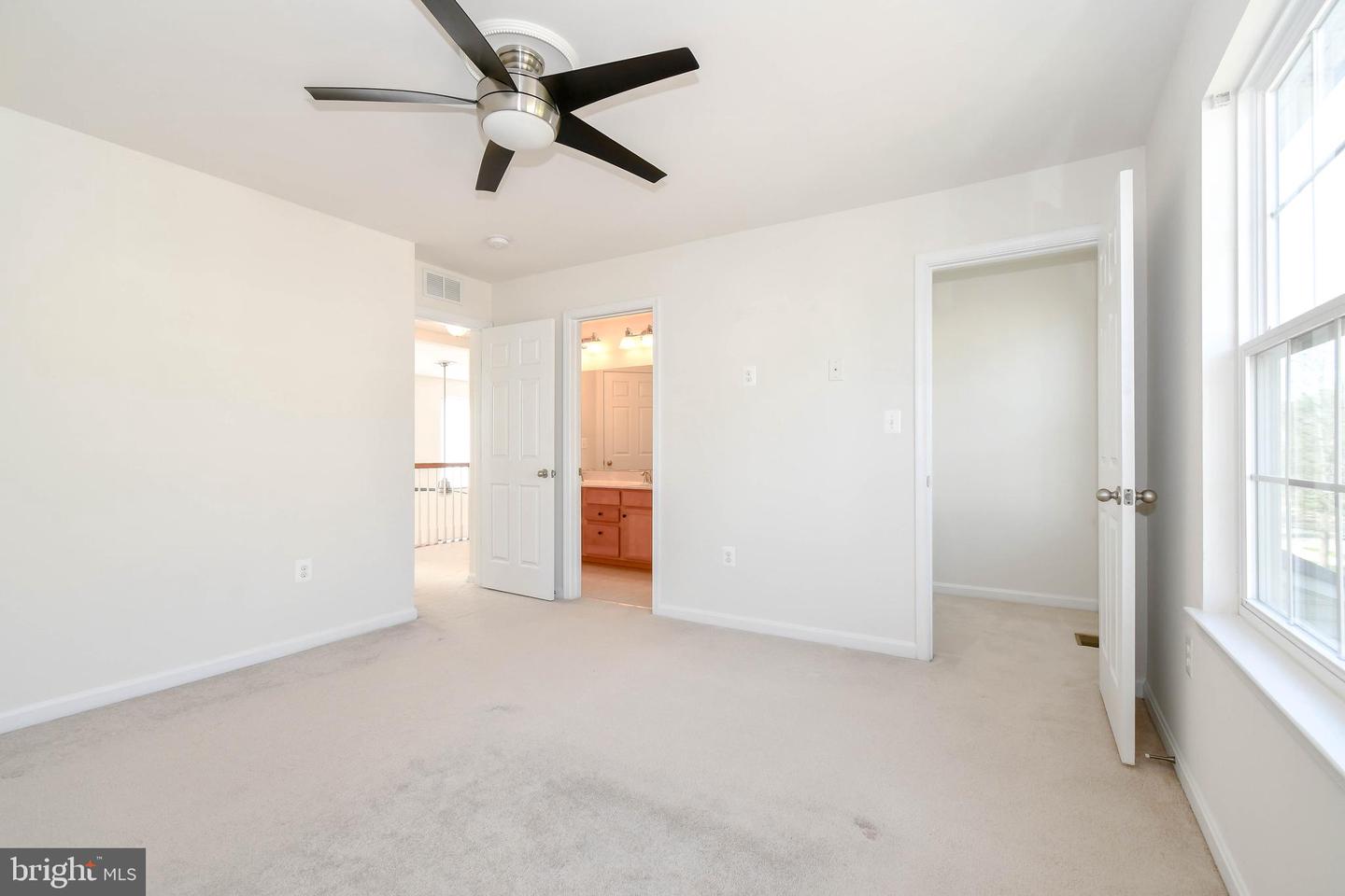 3019 AMERICAN EAGLE BLVD, WOODBRIDGE, Virginia 22191, 5 Bedrooms Bedrooms, ,3 BathroomsBathrooms,Residential,For sale,3019 AMERICAN EAGLE BLVD,VAPW2090220 MLS # VAPW2090220
