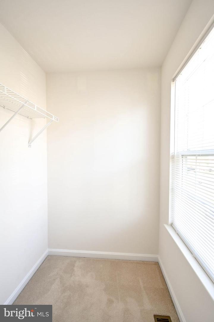3019 AMERICAN EAGLE BLVD, WOODBRIDGE, Virginia 22191, 5 Bedrooms Bedrooms, ,3 BathroomsBathrooms,Residential,For sale,3019 AMERICAN EAGLE BLVD,VAPW2090220 MLS # VAPW2090220
