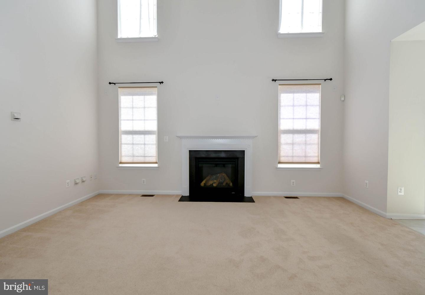 3019 AMERICAN EAGLE BLVD, WOODBRIDGE, Virginia 22191, 5 Bedrooms Bedrooms, ,3 BathroomsBathrooms,Residential,For sale,3019 AMERICAN EAGLE BLVD,VAPW2090220 MLS # VAPW2090220