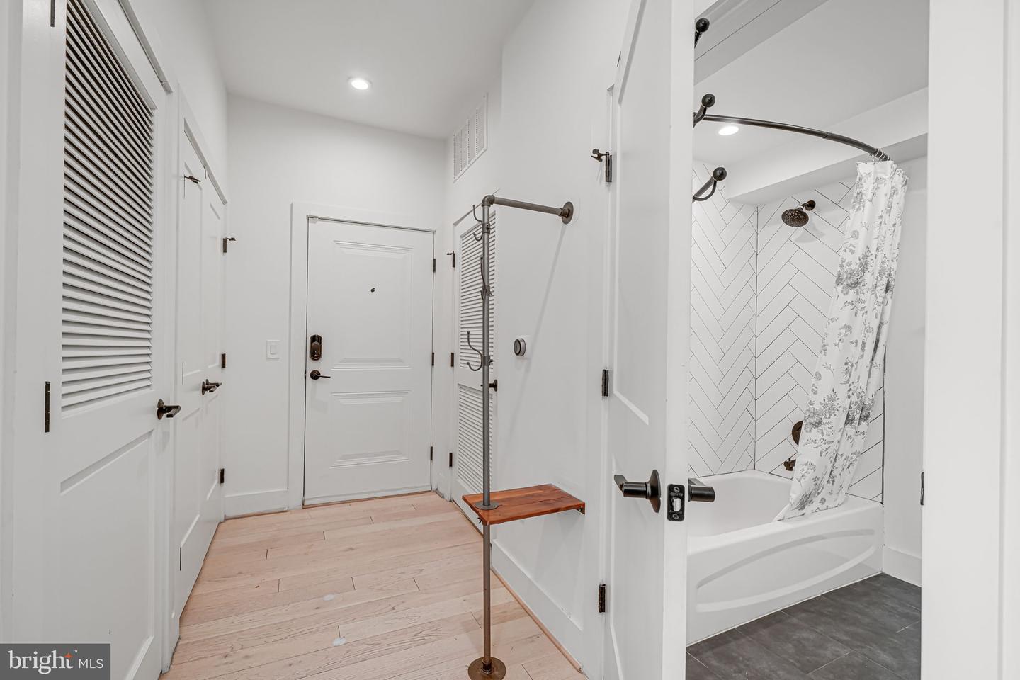 1510 N CAPITOL ST NW #101, WASHINGTON, District Of Columbia 20002, 1 Bedroom Bedrooms, ,1 BathroomBathrooms,Residential,For sale,1510 N CAPITOL ST NW #101,DCDC2191654 MLS # DCDC2191654