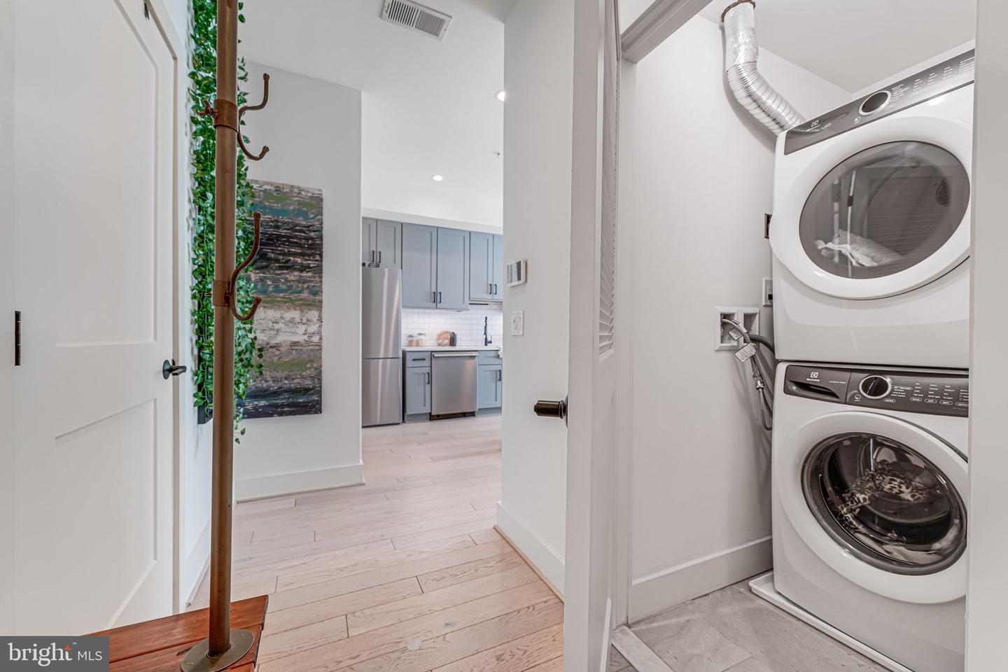 1510 N CAPITOL ST NW #101, WASHINGTON, District Of Columbia 20002, 1 Bedroom Bedrooms, ,1 BathroomBathrooms,Residential,For sale,1510 N CAPITOL ST NW #101,DCDC2191654 MLS # DCDC2191654
