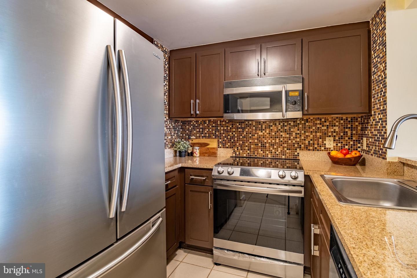 1150 K ST NW #1008, WASHINGTON, District Of Columbia 20005, 2 Bedrooms Bedrooms, ,2 BathroomsBathrooms,Residential,For sale,1150 K ST NW #1008,DCDC2192320 MLS # DCDC2192320