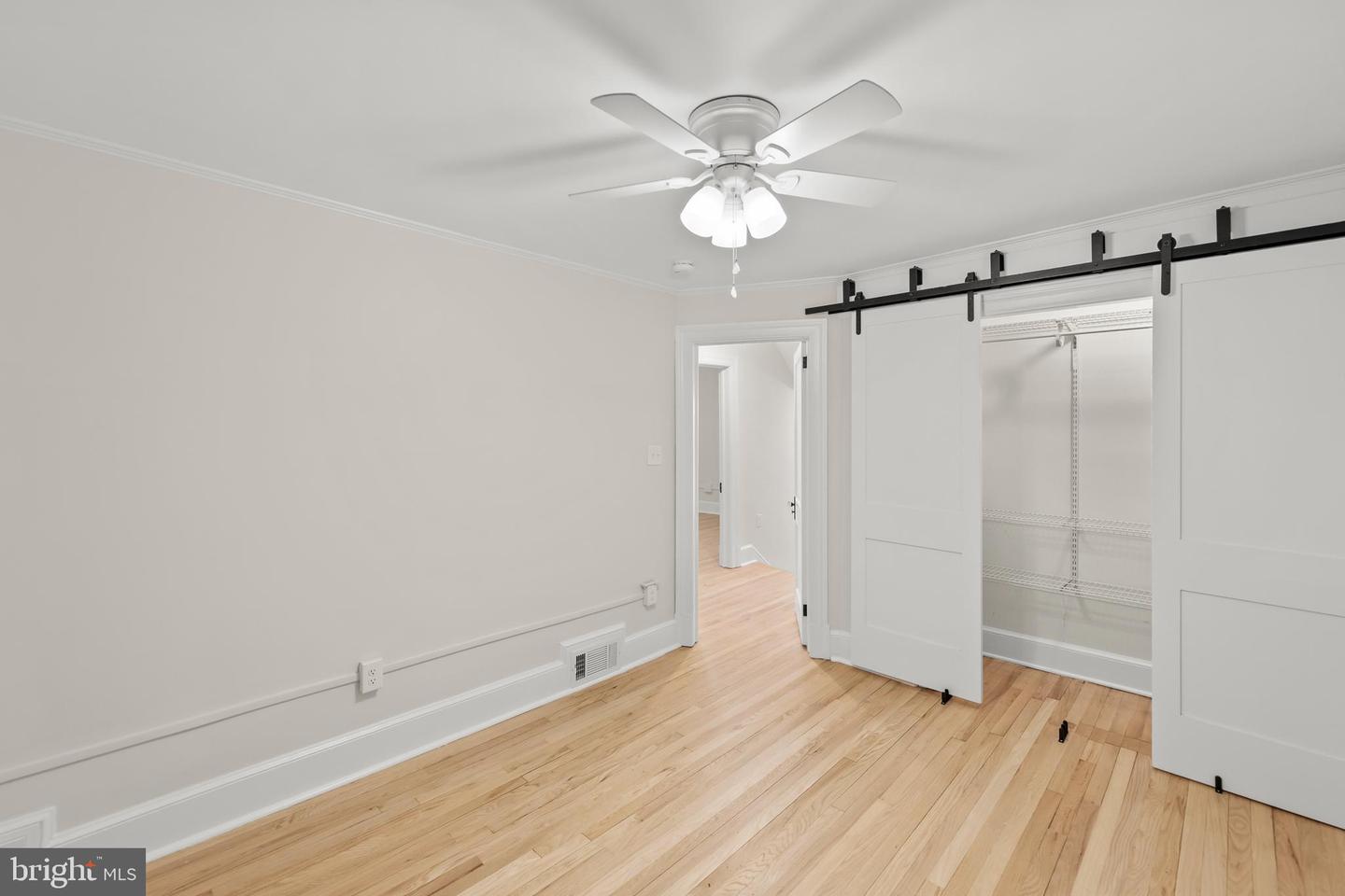 512 DUNLAP ST, WINCHESTER, Virginia 22601, 3 Bedrooms Bedrooms, ,2 BathroomsBathrooms,Residential,For sale,512 DUNLAP ST,VAWI2007406 MLS # VAWI2007406