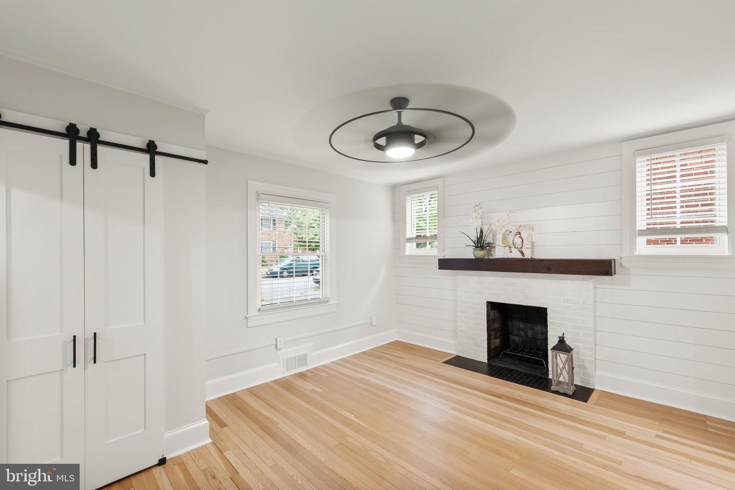 512 DUNLAP ST, WINCHESTER, Virginia 22601, 3 Bedrooms Bedrooms, ,2 BathroomsBathrooms,Residential,For sale,512 DUNLAP ST,VAWI2007406 MLS # VAWI2007406