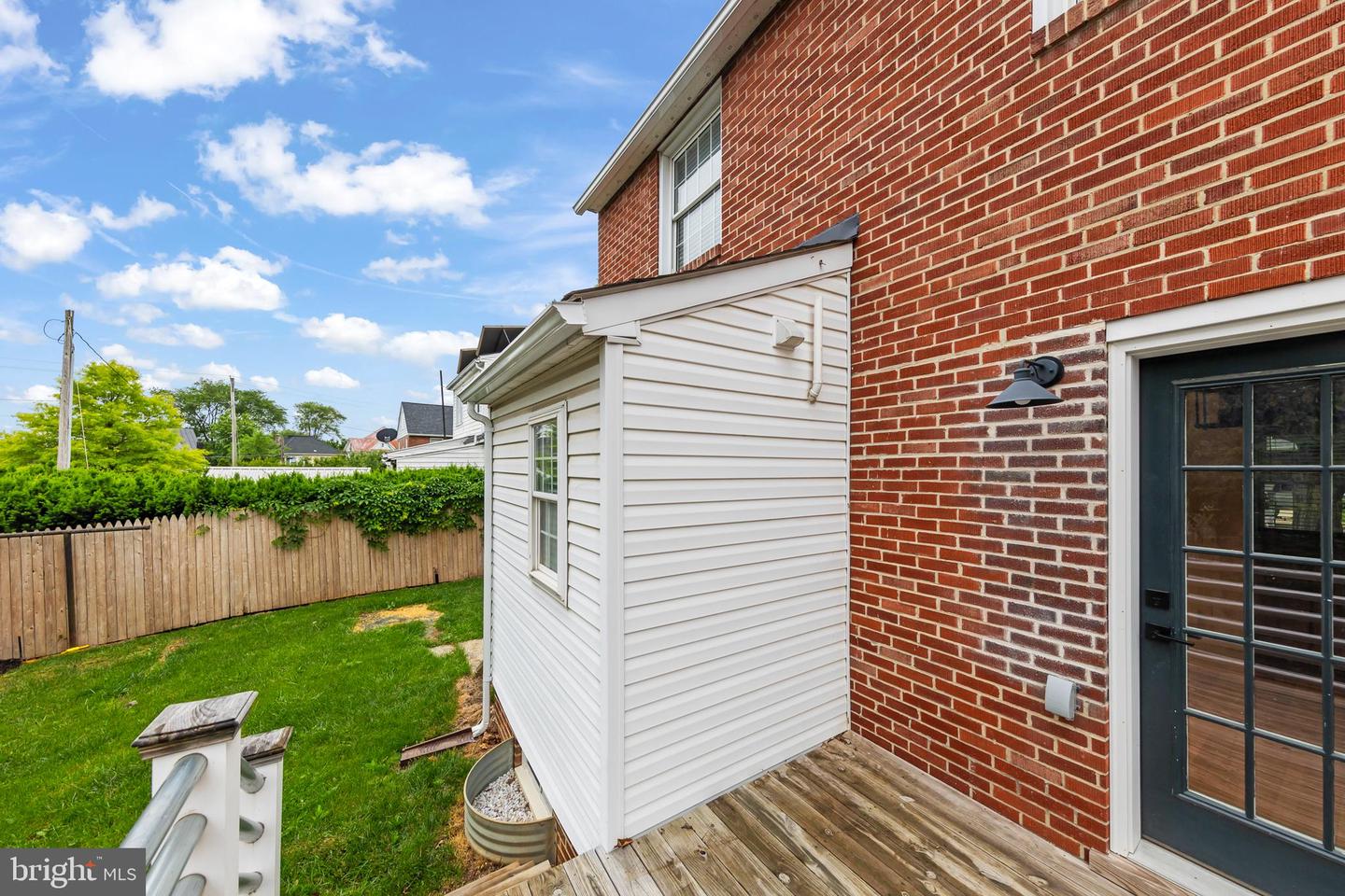 512 DUNLAP ST, WINCHESTER, Virginia 22601, 3 Bedrooms Bedrooms, ,2 BathroomsBathrooms,Residential,For sale,512 DUNLAP ST,VAWI2007406 MLS # VAWI2007406