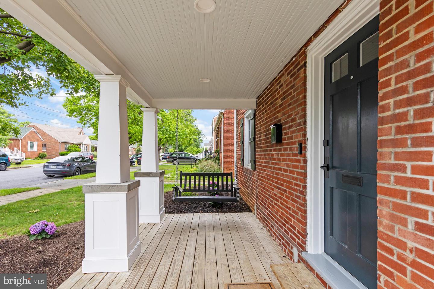 512 DUNLAP ST, WINCHESTER, Virginia 22601, 3 Bedrooms Bedrooms, ,2 BathroomsBathrooms,Residential,For sale,512 DUNLAP ST,VAWI2007406 MLS # VAWI2007406