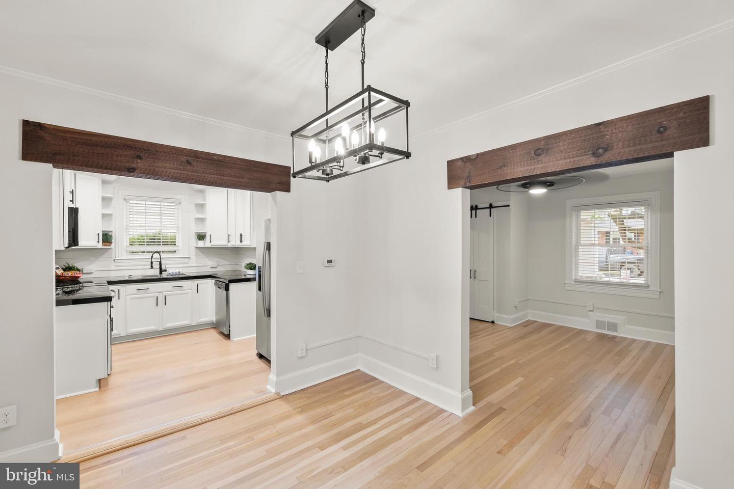 512 DUNLAP ST, WINCHESTER, Virginia 22601, 3 Bedrooms Bedrooms, ,2 BathroomsBathrooms,Residential,For sale,512 DUNLAP ST,VAWI2007406 MLS # VAWI2007406