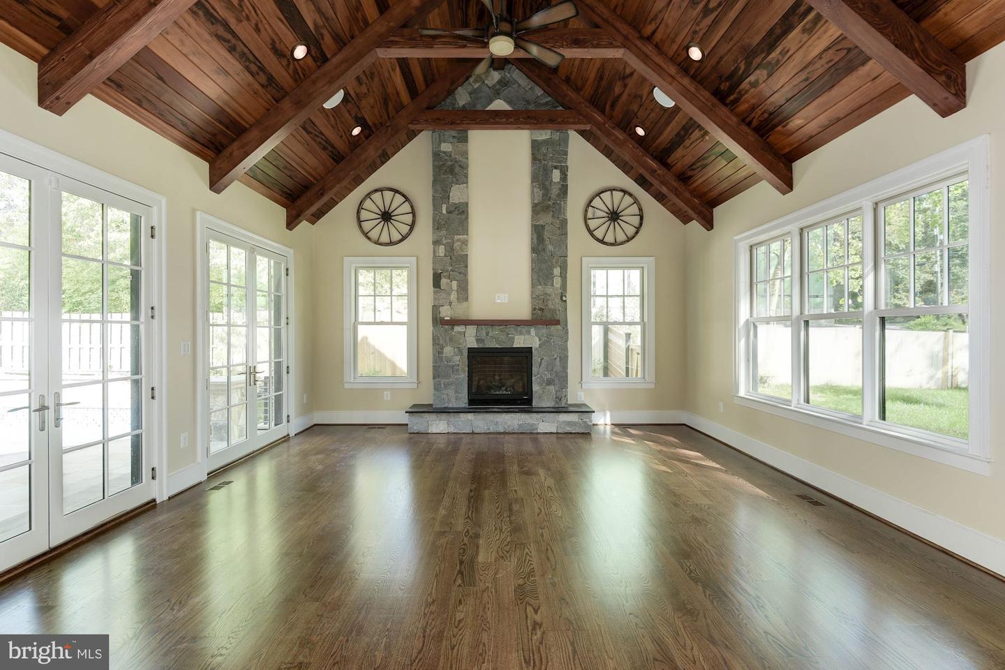 3325 BRANDY CT, FALLS CHURCH, Virginia 22042, 6 Bedrooms Bedrooms, ,5 BathroomsBathrooms,Residential,For sale,3325 BRANDY CT,VAFX2230560 MLS # VAFX2230560