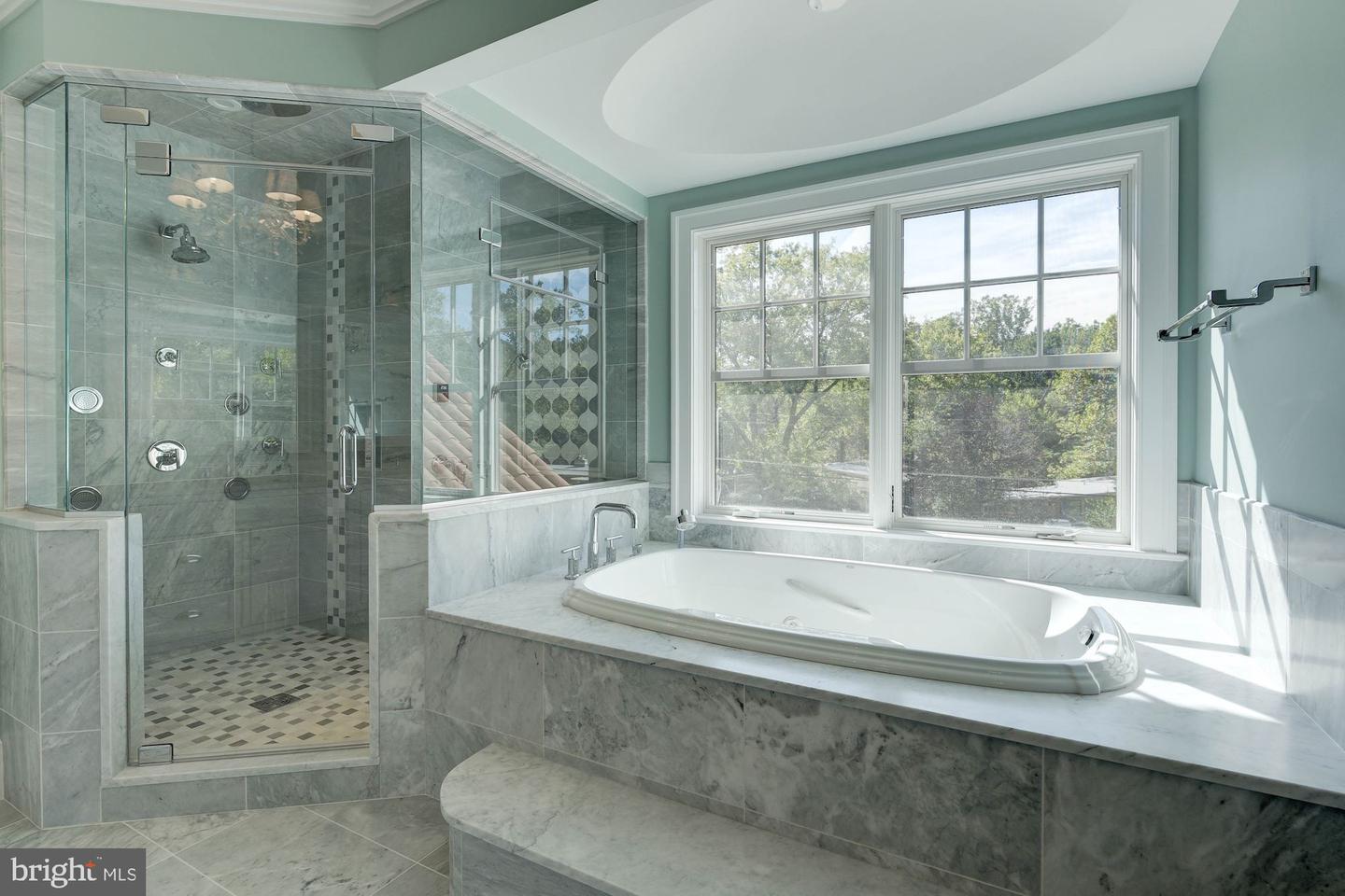 3325 BRANDY CT, FALLS CHURCH, Virginia 22042, 6 Bedrooms Bedrooms, ,5 BathroomsBathrooms,Residential,For sale,3325 BRANDY CT,VAFX2230560 MLS # VAFX2230560