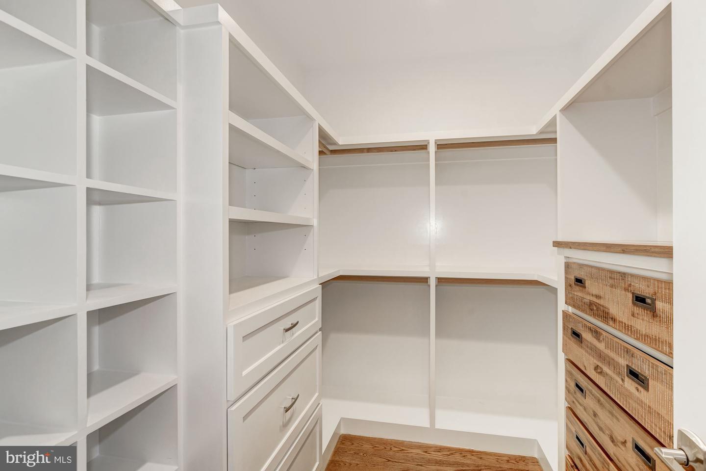 3325 BRANDY CT, FALLS CHURCH, Virginia 22042, 6 Bedrooms Bedrooms, ,5 BathroomsBathrooms,Residential,For sale,3325 BRANDY CT,VAFX2230560 MLS # VAFX2230560