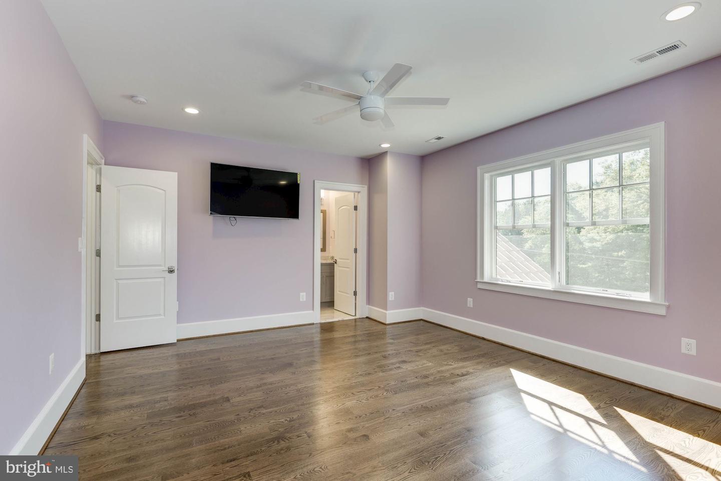 3325 BRANDY CT, FALLS CHURCH, Virginia 22042, 6 Bedrooms Bedrooms, ,5 BathroomsBathrooms,Residential,For sale,3325 BRANDY CT,VAFX2230560 MLS # VAFX2230560