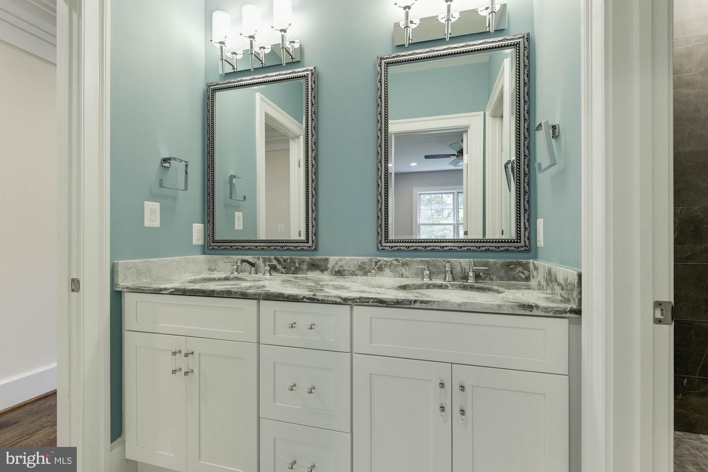 3325 BRANDY CT, FALLS CHURCH, Virginia 22042, 6 Bedrooms Bedrooms, ,5 BathroomsBathrooms,Residential,For sale,3325 BRANDY CT,VAFX2230560 MLS # VAFX2230560