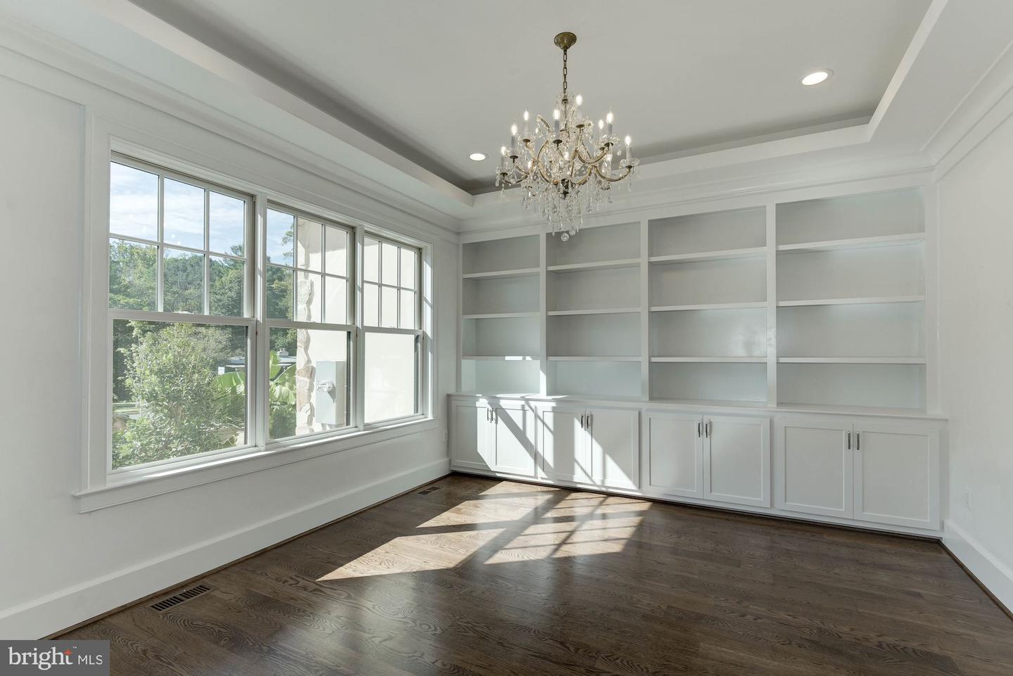 3325 BRANDY CT, FALLS CHURCH, Virginia 22042, 6 Bedrooms Bedrooms, ,5 BathroomsBathrooms,Residential,For sale,3325 BRANDY CT,VAFX2230560 MLS # VAFX2230560