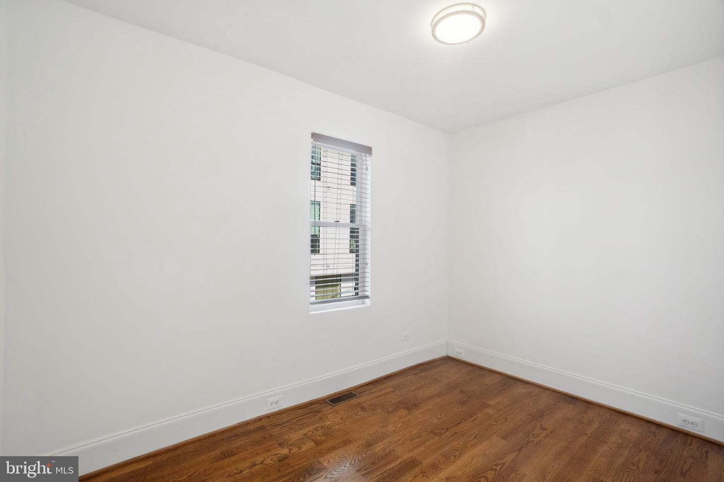 629 HARVARD ST NW, WASHINGTON, District Of Columbia 20001, 4 Bedrooms Bedrooms, ,3 BathroomsBathrooms,Residential,For sale,629 HARVARD ST NW,DCDC2192880 MLS # DCDC2192880
