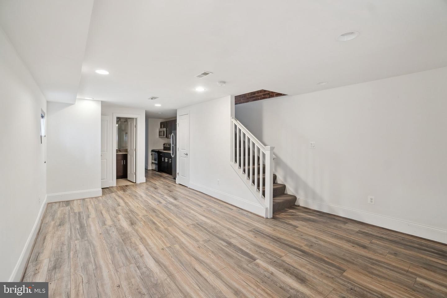 629 HARVARD ST NW, WASHINGTON, District Of Columbia 20001, 4 Bedrooms Bedrooms, ,3 BathroomsBathrooms,Residential,For sale,629 HARVARD ST NW,DCDC2192880 MLS # DCDC2192880