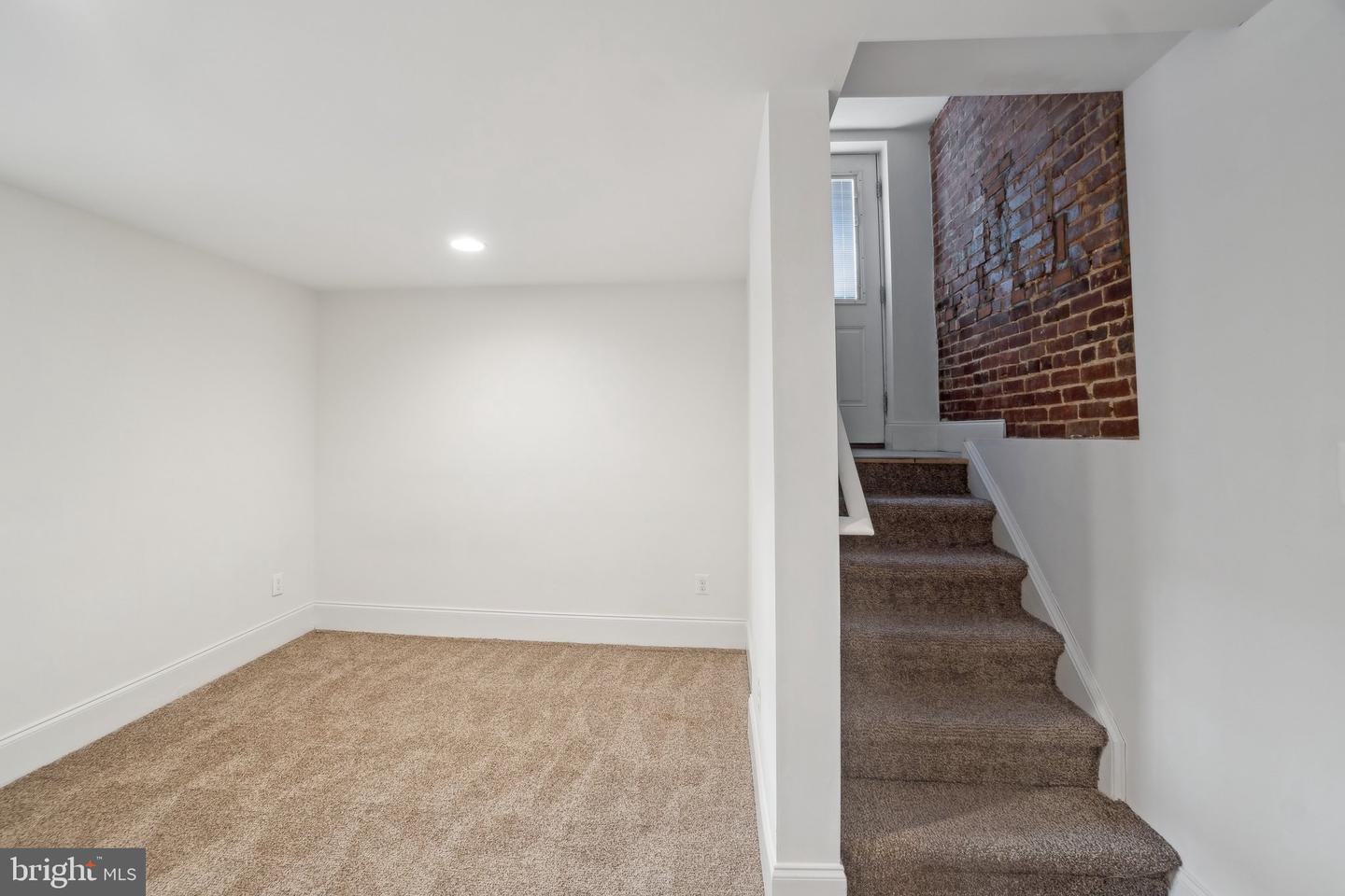 629 HARVARD ST NW, WASHINGTON, District Of Columbia 20001, 4 Bedrooms Bedrooms, ,3 BathroomsBathrooms,Residential,For sale,629 HARVARD ST NW,DCDC2192880 MLS # DCDC2192880