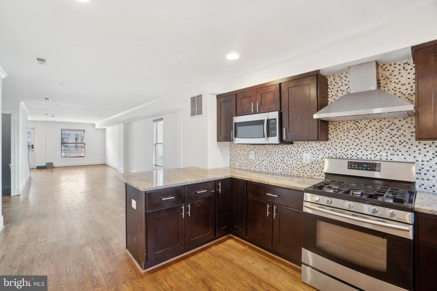 629 HARVARD ST NW, WASHINGTON, District Of Columbia 20001, 4 Bedrooms Bedrooms, ,3 BathroomsBathrooms,Residential,For sale,629 HARVARD ST NW,DCDC2192880 MLS # DCDC2192880