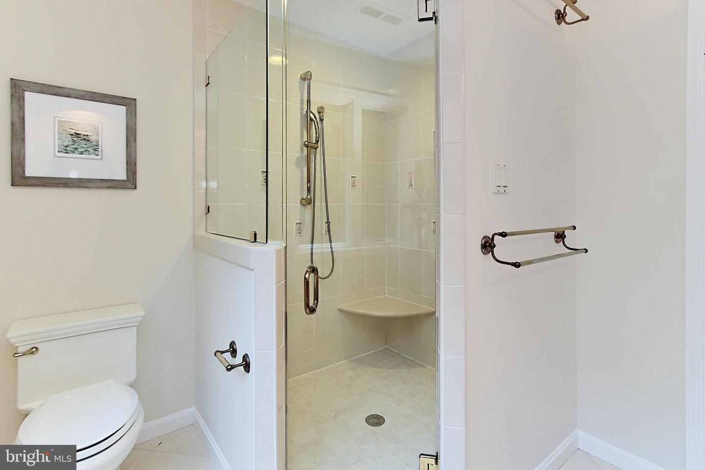 6156 POHICK STATION DR, FAIRFAX STATION, Virginia 22039, 5 Bedrooms Bedrooms, ,3 BathroomsBathrooms,Residential,For sale,6156 POHICK STATION DR,VAFX2231012 MLS # VAFX2231012