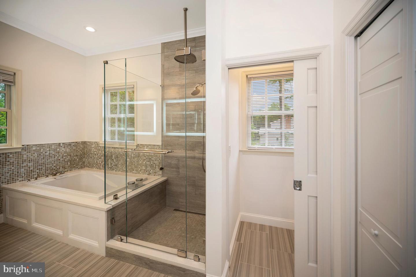 313 INGLESIDE DR, FREDERICKSBURG, Virginia 22405, 5 Bedrooms Bedrooms, ,4 BathroomsBathrooms,Residential,For sale,313 INGLESIDE DR,VAST2037454 MLS # VAST2037454